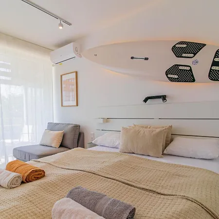 公寓 White Surf W Ac By Nw